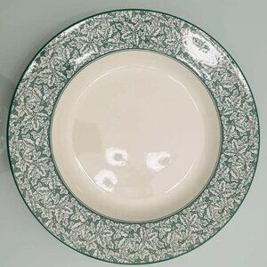 Vintage Spode Holly Tree 10 3/4 Dinner Plates Discontinued * Made in England